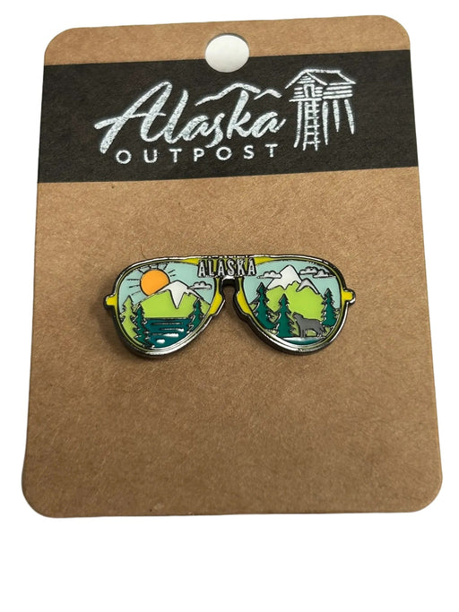 Adventure Sunglasses, Pin COLLECTIBLES / PINS