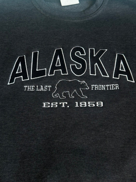 Alaska Last Frontier Bear 1959, Crewneck Sweatshirt CREWNECKS