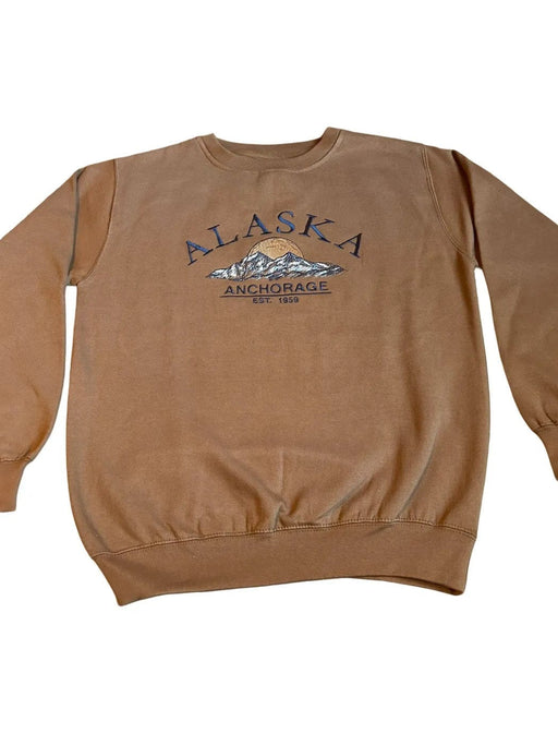 Medallion Dashing Mountain, Crew Neck SOFT GOODS / CREW NECKS