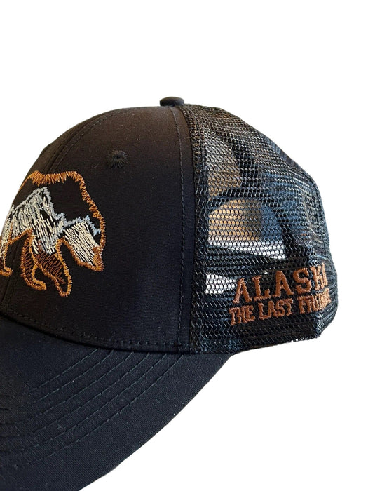 Movie Mountain Grizzly, Trucker Hat WEARABLES / BASEBALL HATS