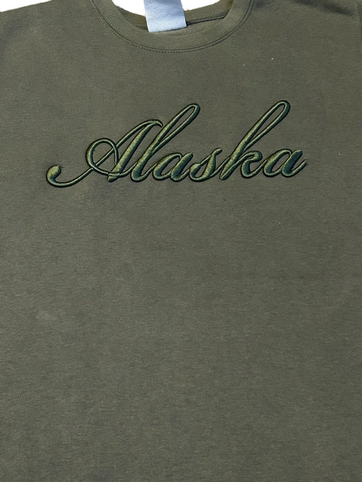 Alaska Tonal Puff Embroidered, Crew neck